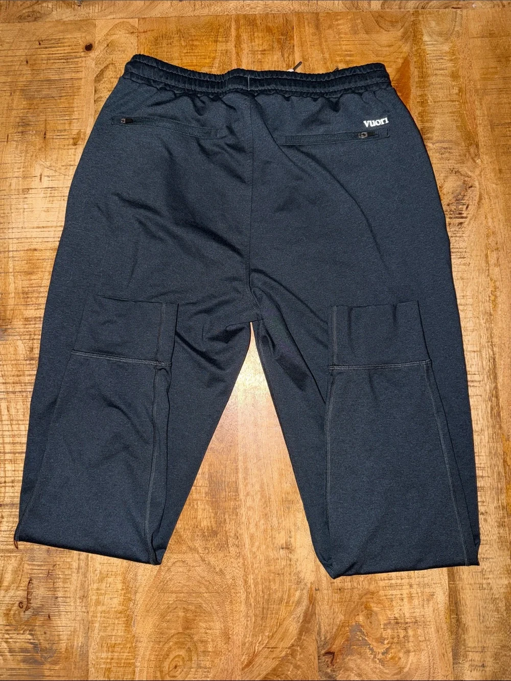 Vuori slim athletic